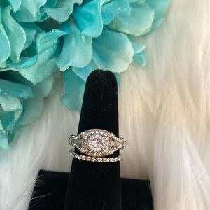 Halo Diamond Engagement Ring And Band Set Sz 7 NEW!